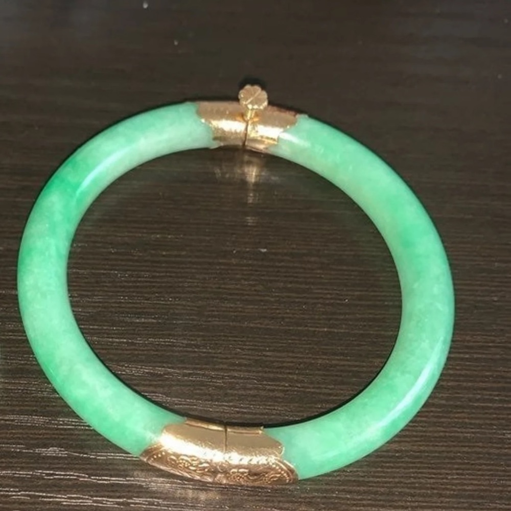 Genuine Jade bracelet/ bangle